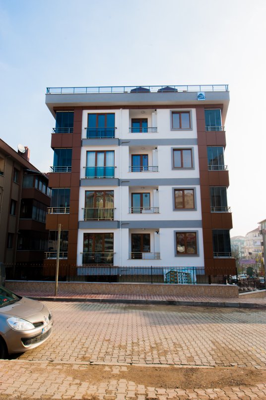 Ay Apartmanı (3)